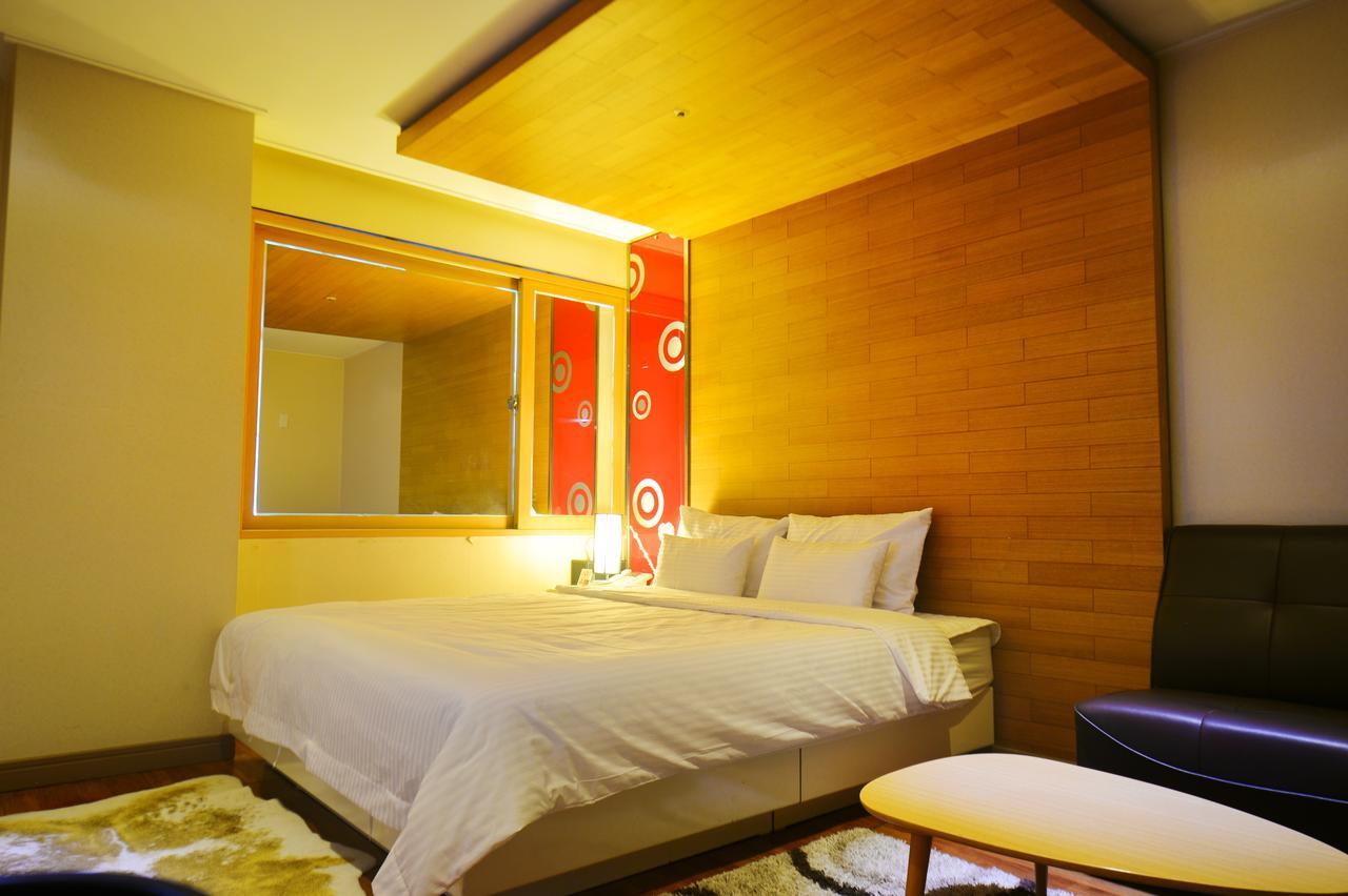 Gimhae Business Hotel K Kültér fotó