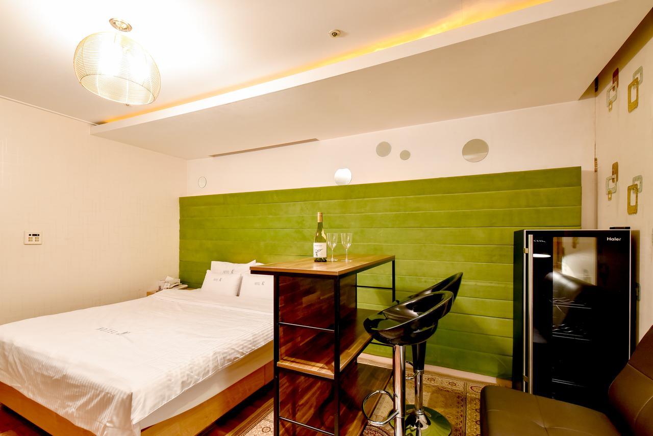 Gimhae Business Hotel K Kültér fotó